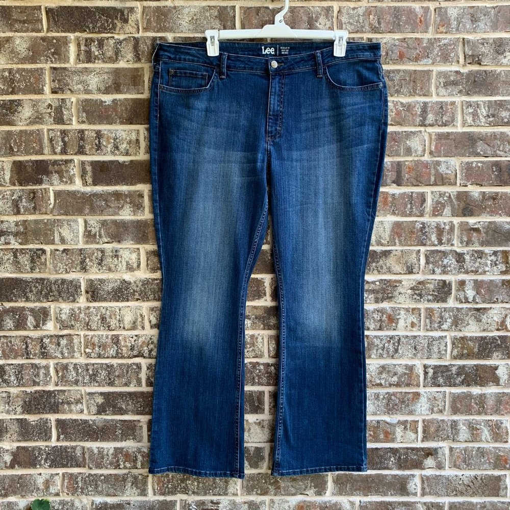 Lee Women's Mid-Rise Bootcut Jeans Mid Rise Regular Fit Blue Size 22